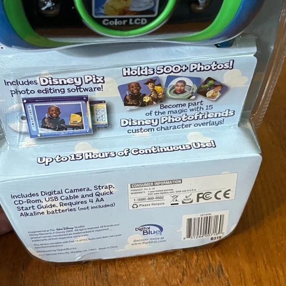 2009 Toy Story Pix Jr. 1.3pm Digital Camera. - Photo & Video